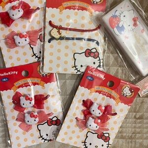 Hello Kitty Accessories Bundle – Hair Accessories + Small Case